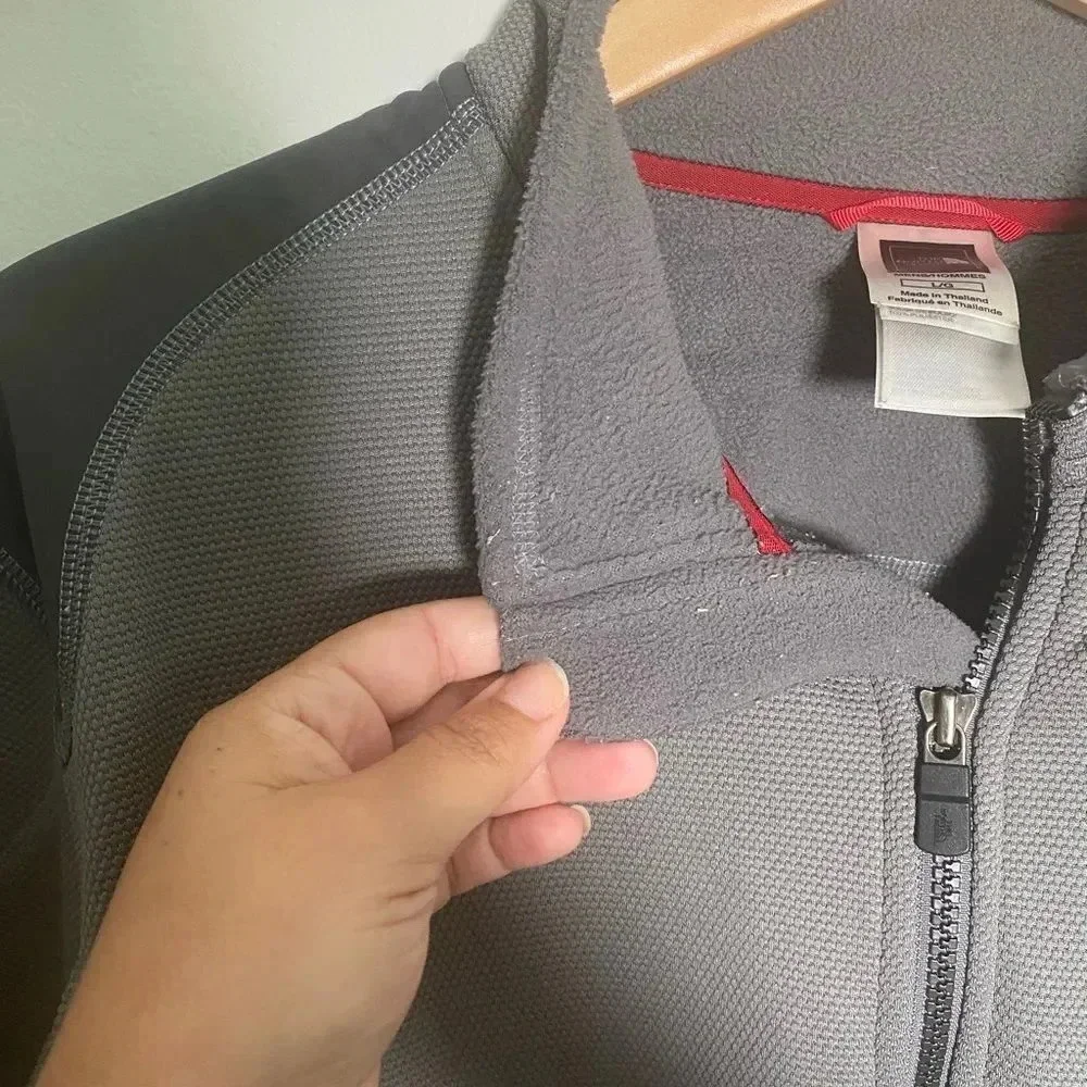 The North Face Men’s Jacket Gray